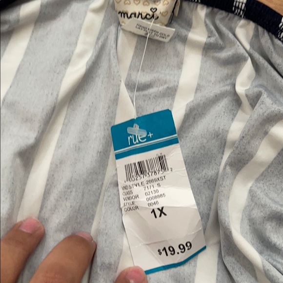 Long sleeve bodysuit - Picture 3 of 3